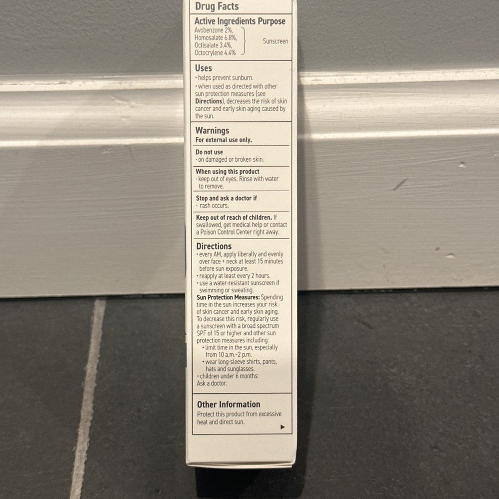 Rodan + Fields - Picture 2 of 4